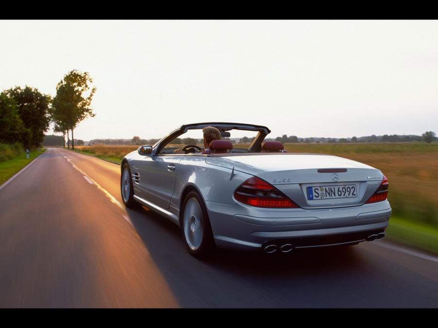  Mercedes-Benz SL55 AMG 2001 года  (фото 5 из 19)